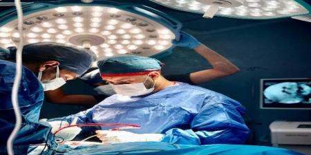 جراحة دقيقة تنقذ مريضة من الشلل الكامل بمستشفى شبين الكوم للجراحات - بلس 48