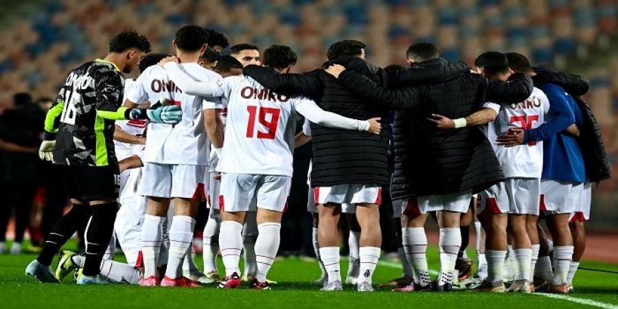 بيسيرو
      يعلن
      تشكيل
      الزمالك
      أمام
      الجونة
      بكأس
      عاصمة
      مصر - بلس 48