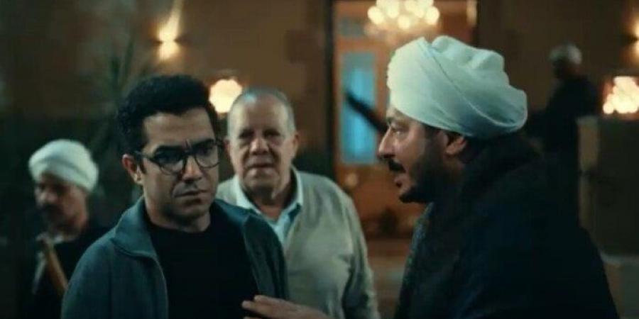 مسلسل
      حكيم
      باشا
      الحلقة
      19..
      «بخيت»
      يطلق
      الرصاص
      على
      مصطفى
      شعبان
      ويصيب
      ياسين - بلس 48