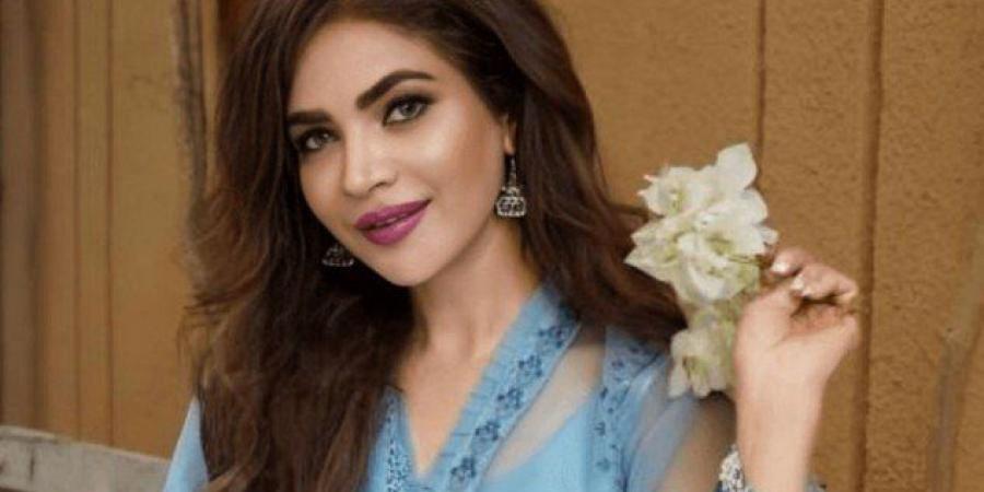 تفاصيل صادمة بشأن العثور على جثة فنانة شهيرة متحللة داخل مسكنه - بلس 48