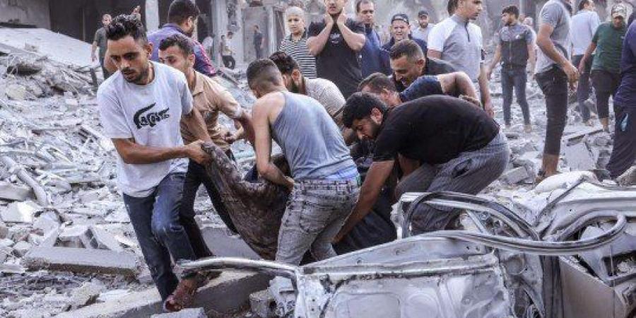 60 شهيداً في غزة بينهم 27 من منتظري المساعدات في قصف عنيف للاحتلال الإسرائيلي - بلس 48