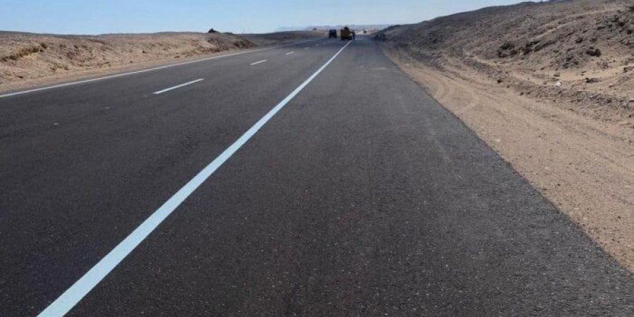 بتكلفة 92 مليون جنيه.. رفع كفاءة طريق «رأس غارب - الزعفرانة» لدعم حركة النقل والسياحة - بلس 48