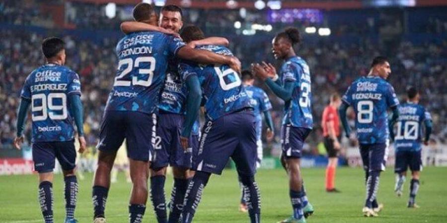 باتشوكا يقهر مونتيري بثلاثية في أول قمة بالدوري المكسيكي - بلس 48